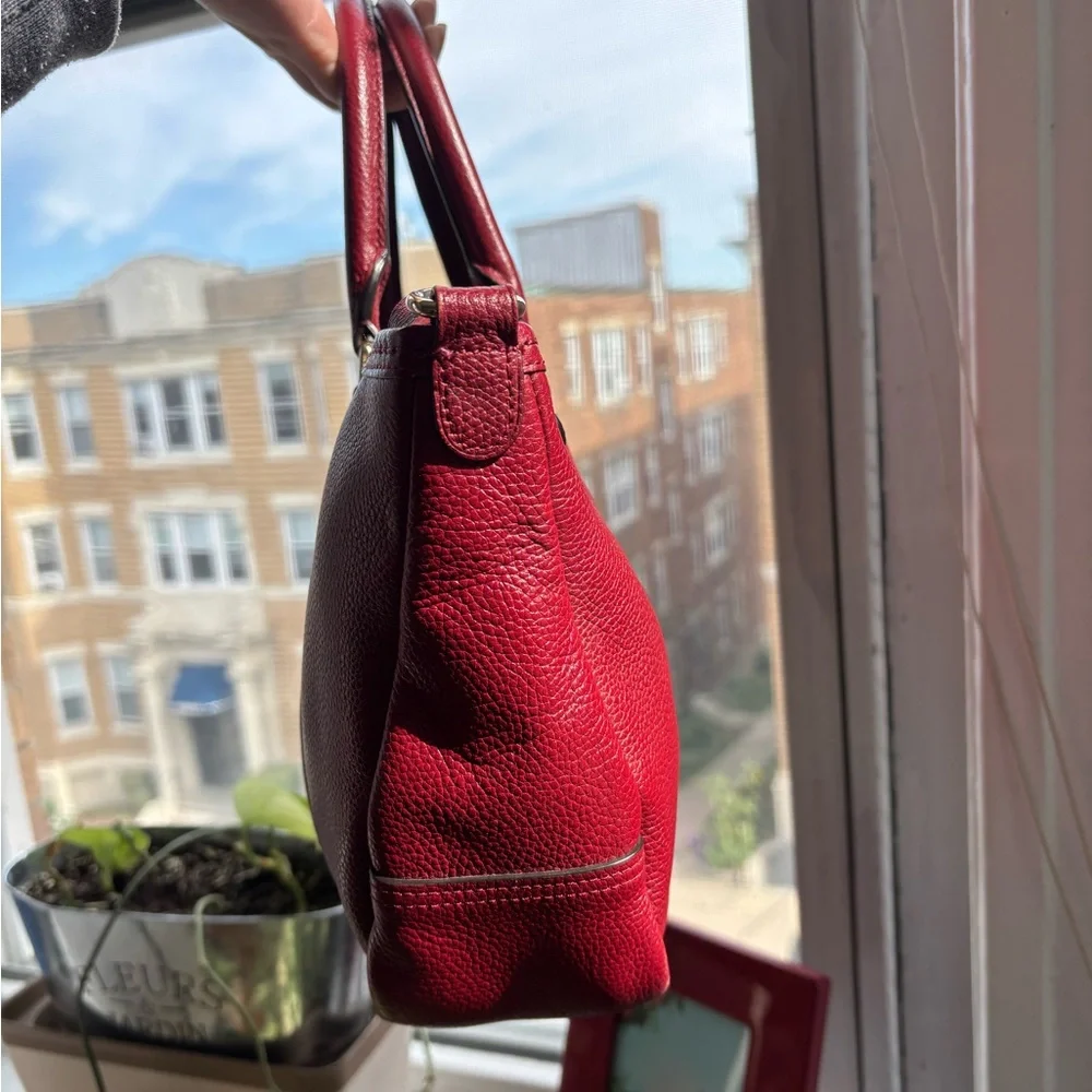 Beautiful Like-New Red Coach Purse With Crossbody Strap Pebble Leather Handbag - Picture 12 of 12